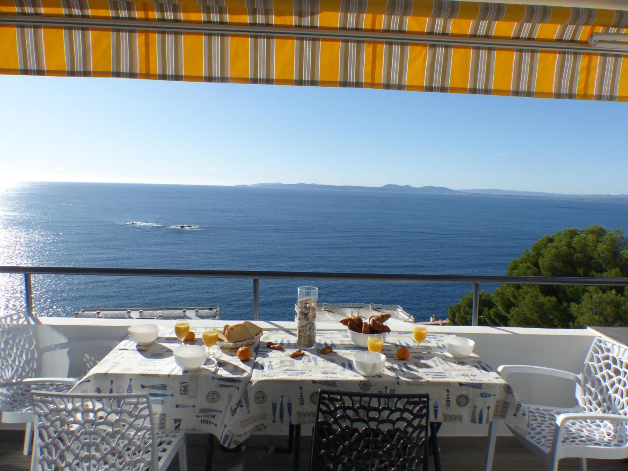 Appartement Vues Mer Proche Plage Roses Esterno foto